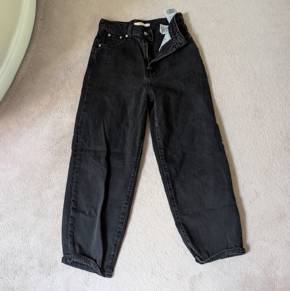 Levis Balloon Leg Jeans